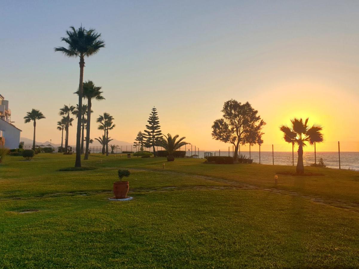 Casitamar Frontline Beach House Rental Casares Costa Near Estepona Bahia de Casares ภายนอก รูปภาพ